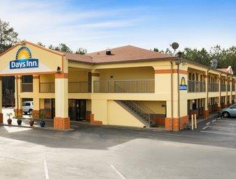 Hotel Days By Wyndham Acworth