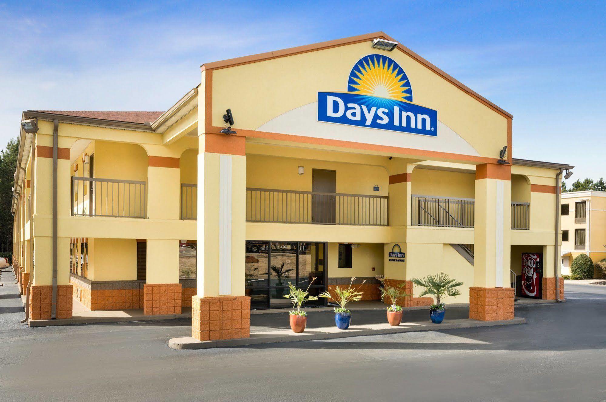 Days By Wyndham Acworth